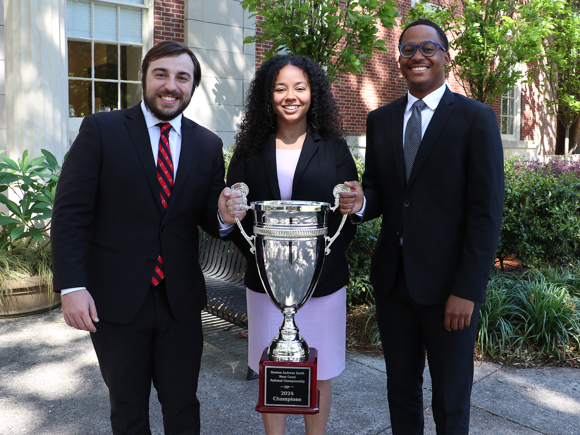 Hunton Andrews Kurth Moot Court National Champions