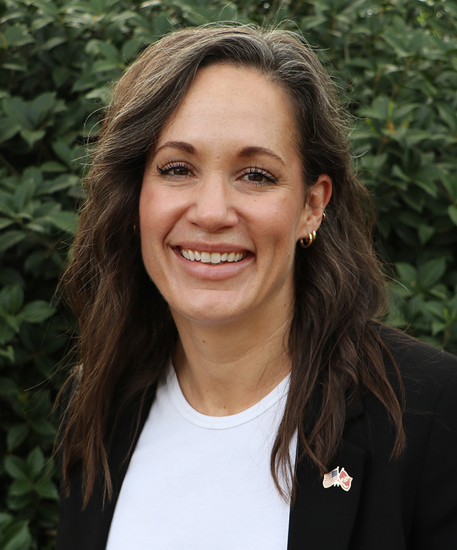 Headshot of Sophie Funderburk